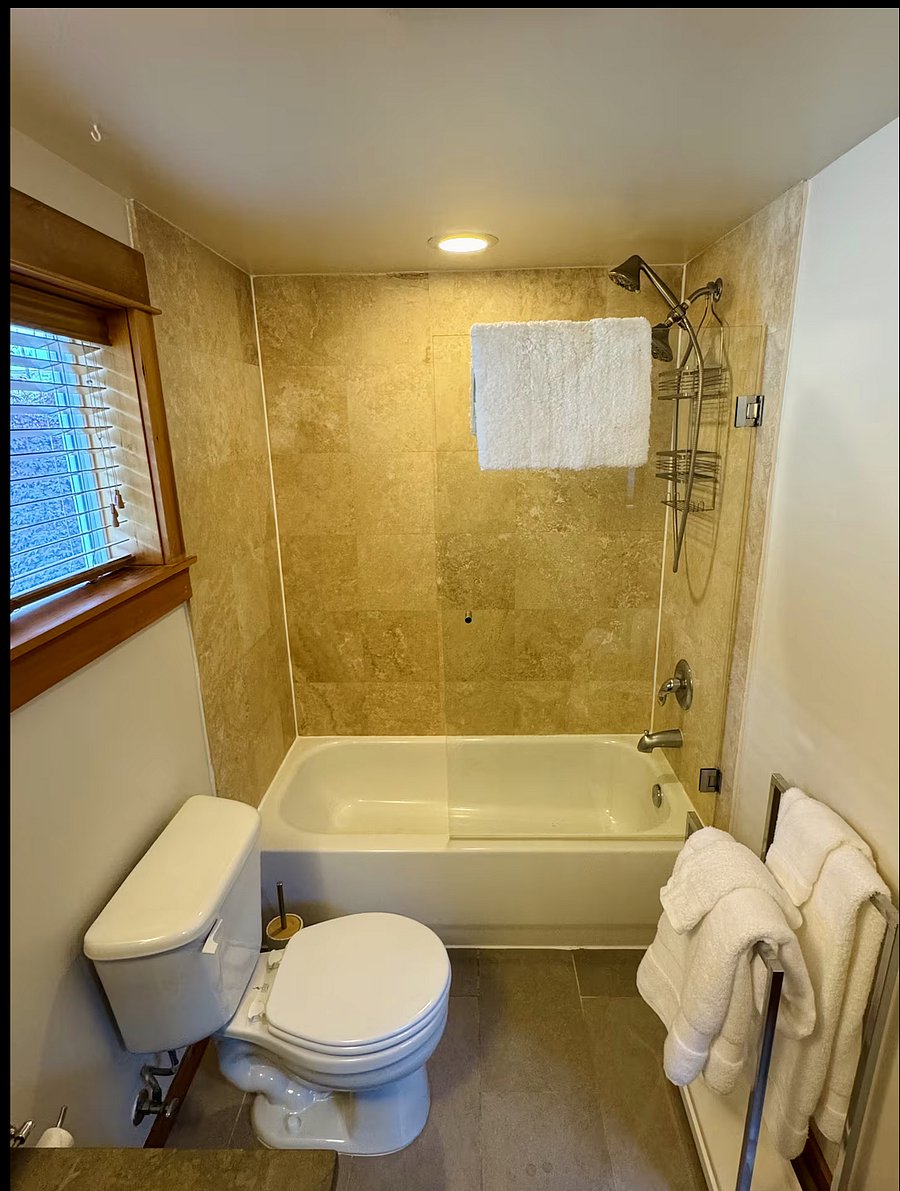 Furnished Finder property 886280_1 photo 17