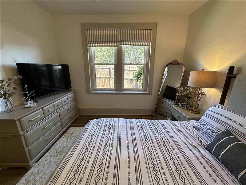 Furnished Finder property 886285_1 photo 16