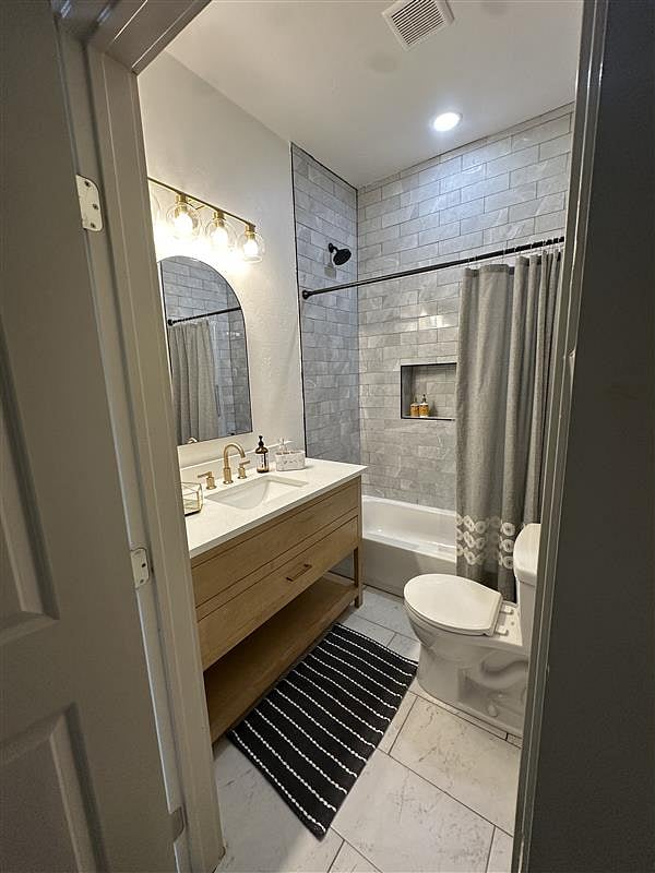 Furnished Finder property 886285_1 photo 28