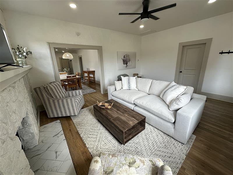 Furnished Finder property 886285_1 photo 4