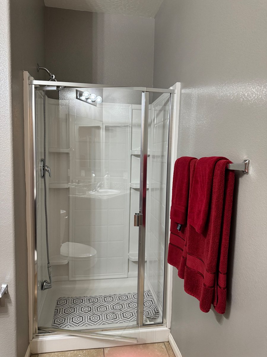 Furnished Finder property 886287_1 photo 8