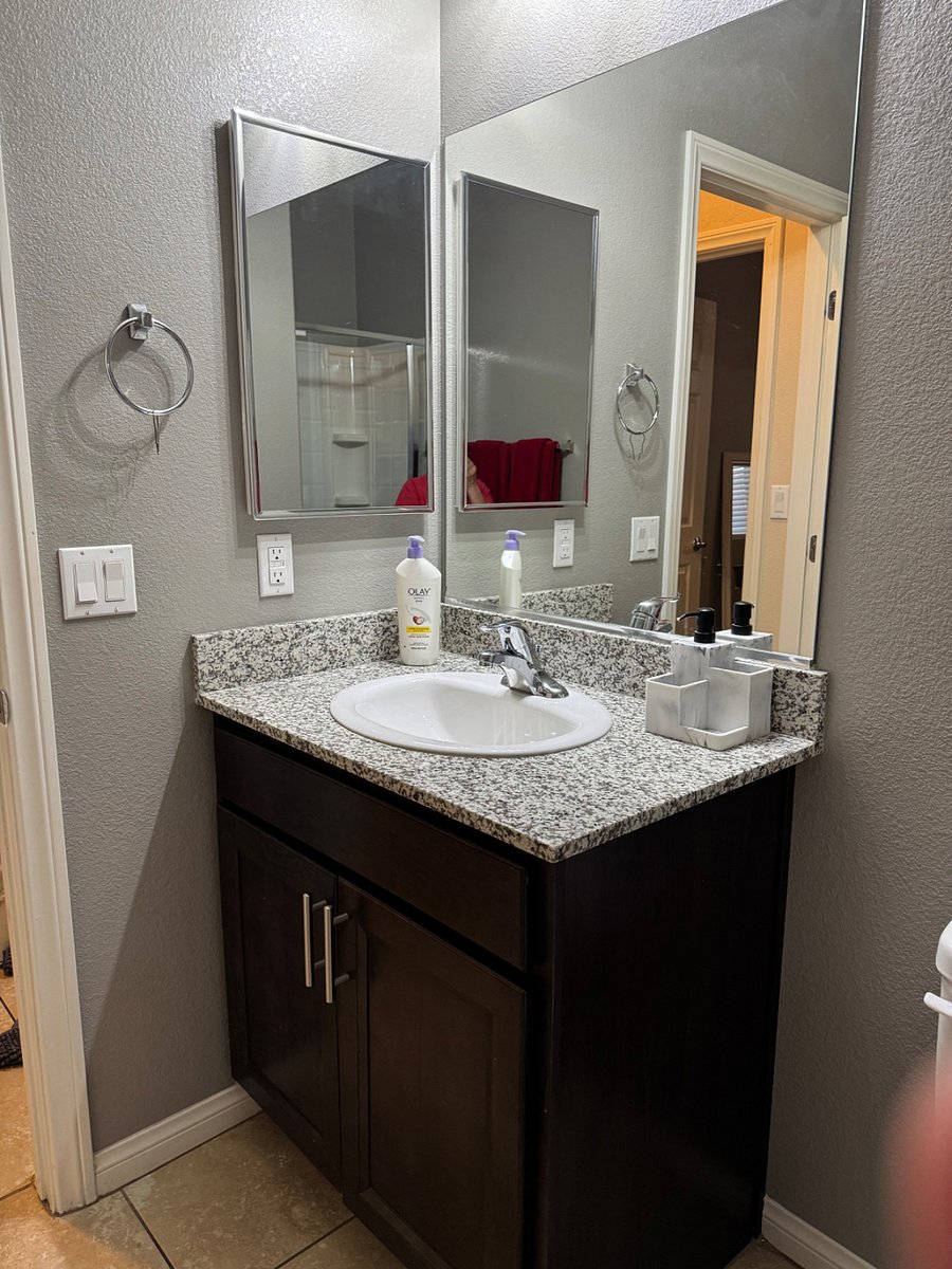 Furnished Finder property 886287_1 photo 9