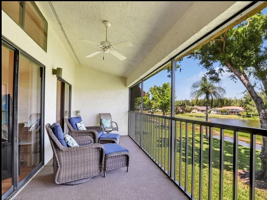 Ample screen lanai