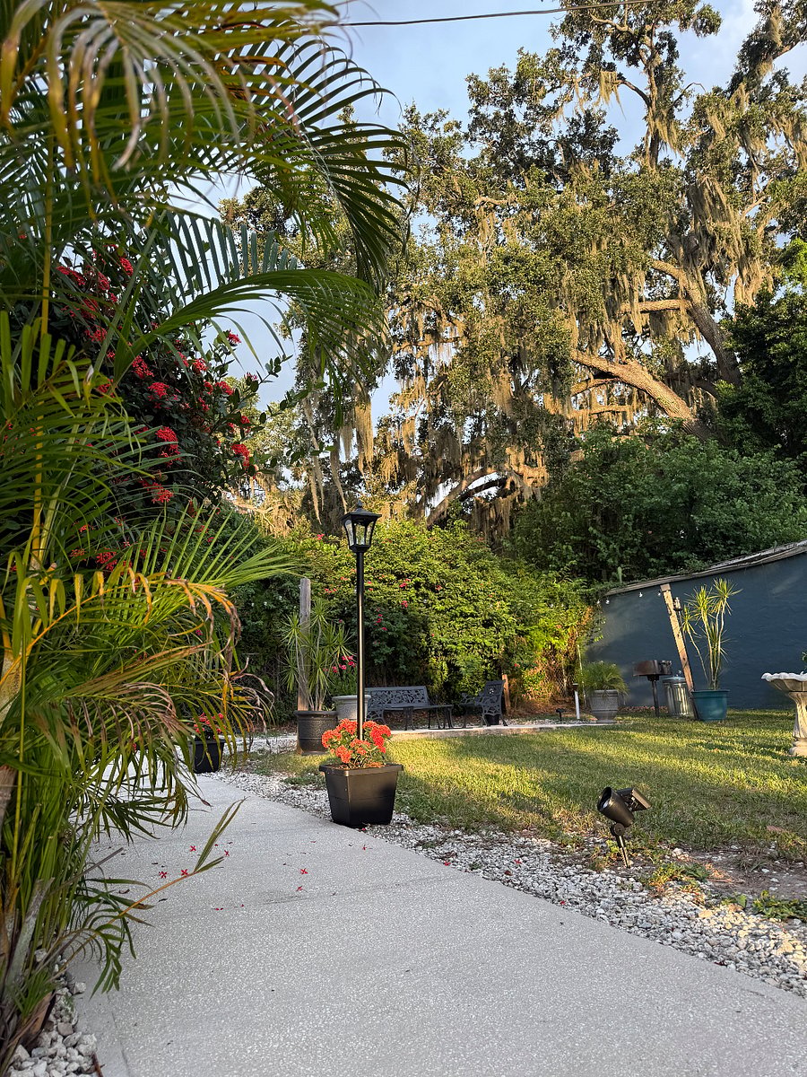 Furnished Finder property 886292_1 photo 9
