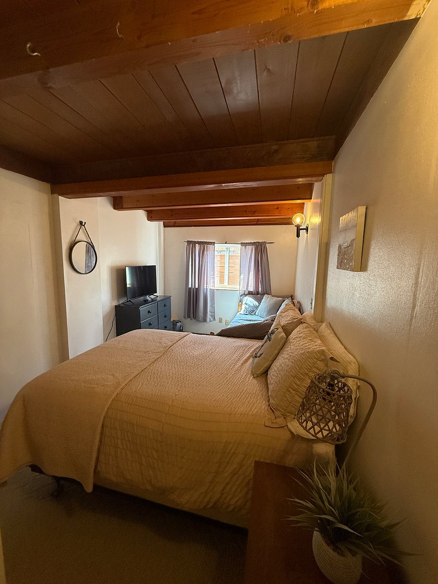 Furnished Finder property 886301_1 photo 4