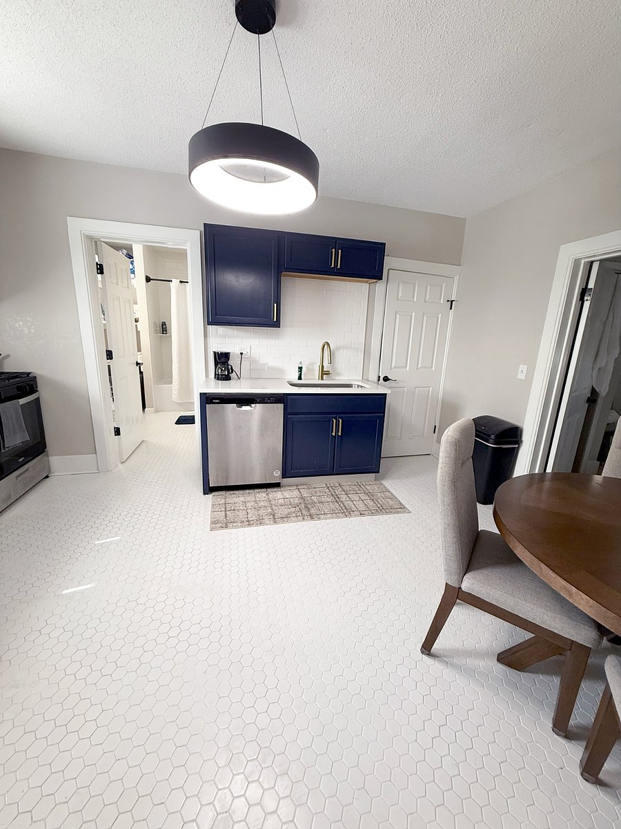 Furnished Finder property 886307_1 photo 12