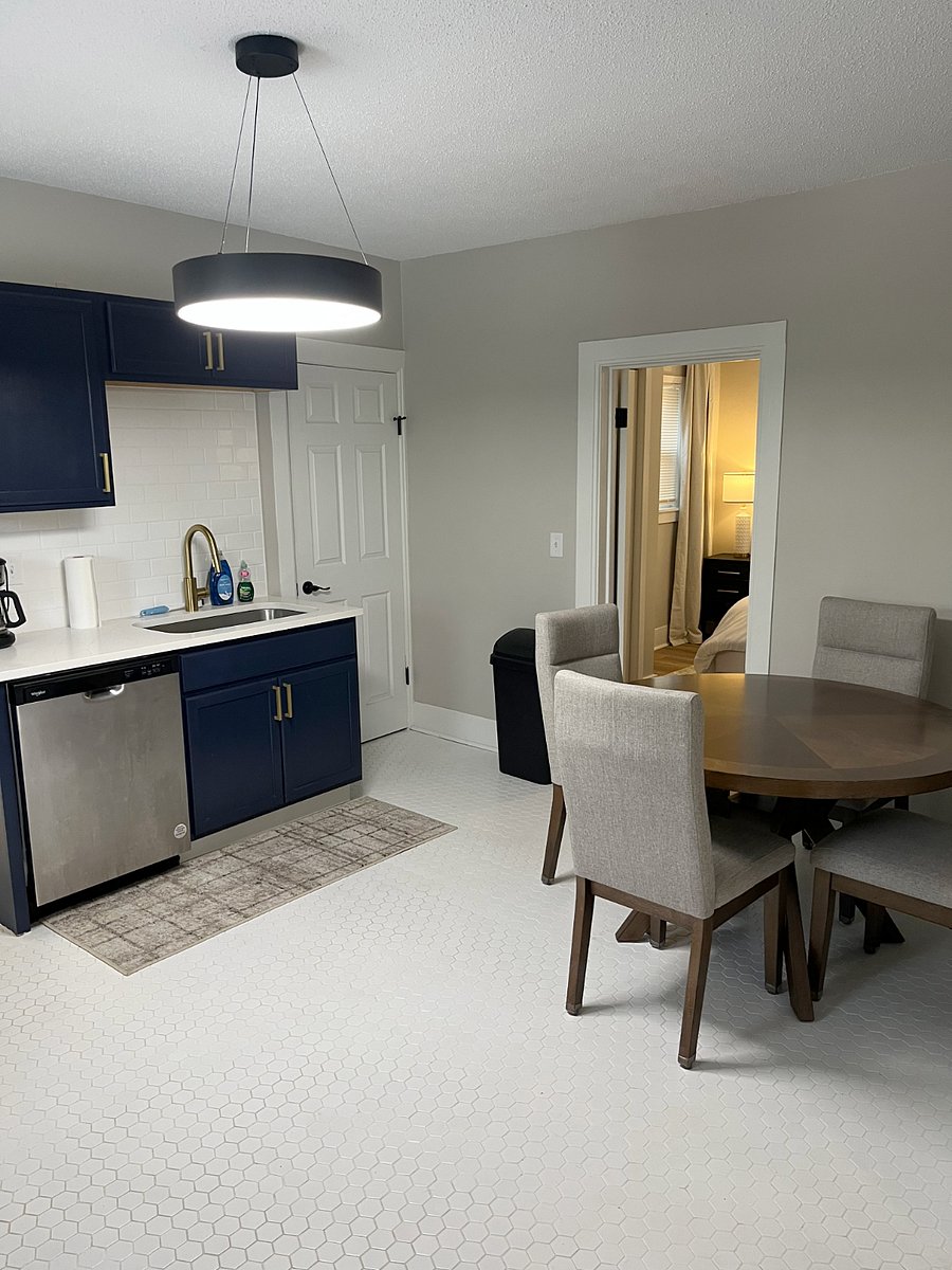 Furnished Finder property 886307_1 photo 11