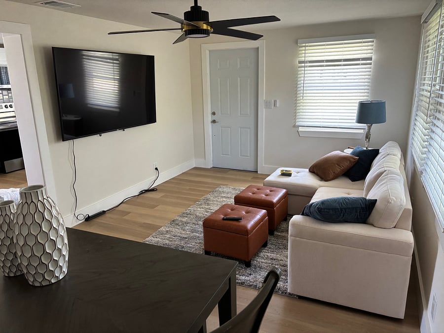 Furnished Finder property 886311_1 photo 3
