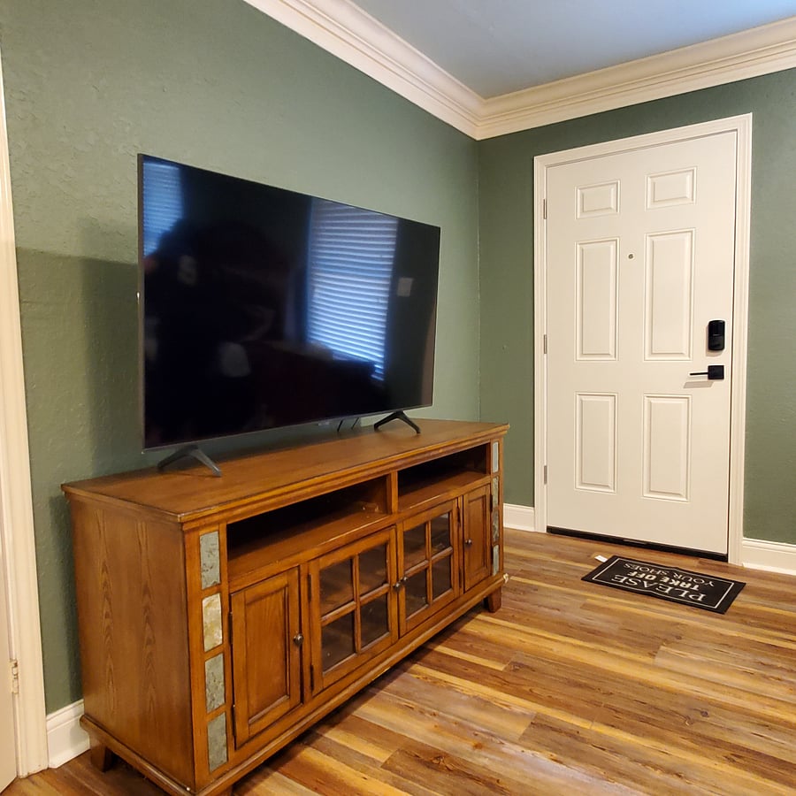 Smart TV, Wifi included