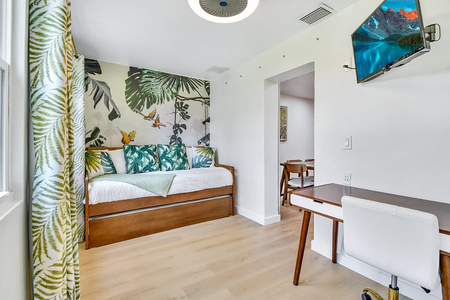 Furnished Finder property 886338_1 photo 16