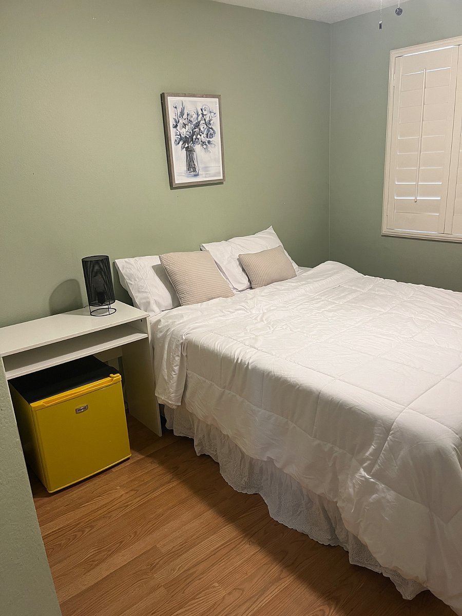 Furnished Finder property 886340_1 photo 17
