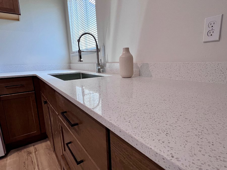 Furnished Finder property 886350_1 photo 3