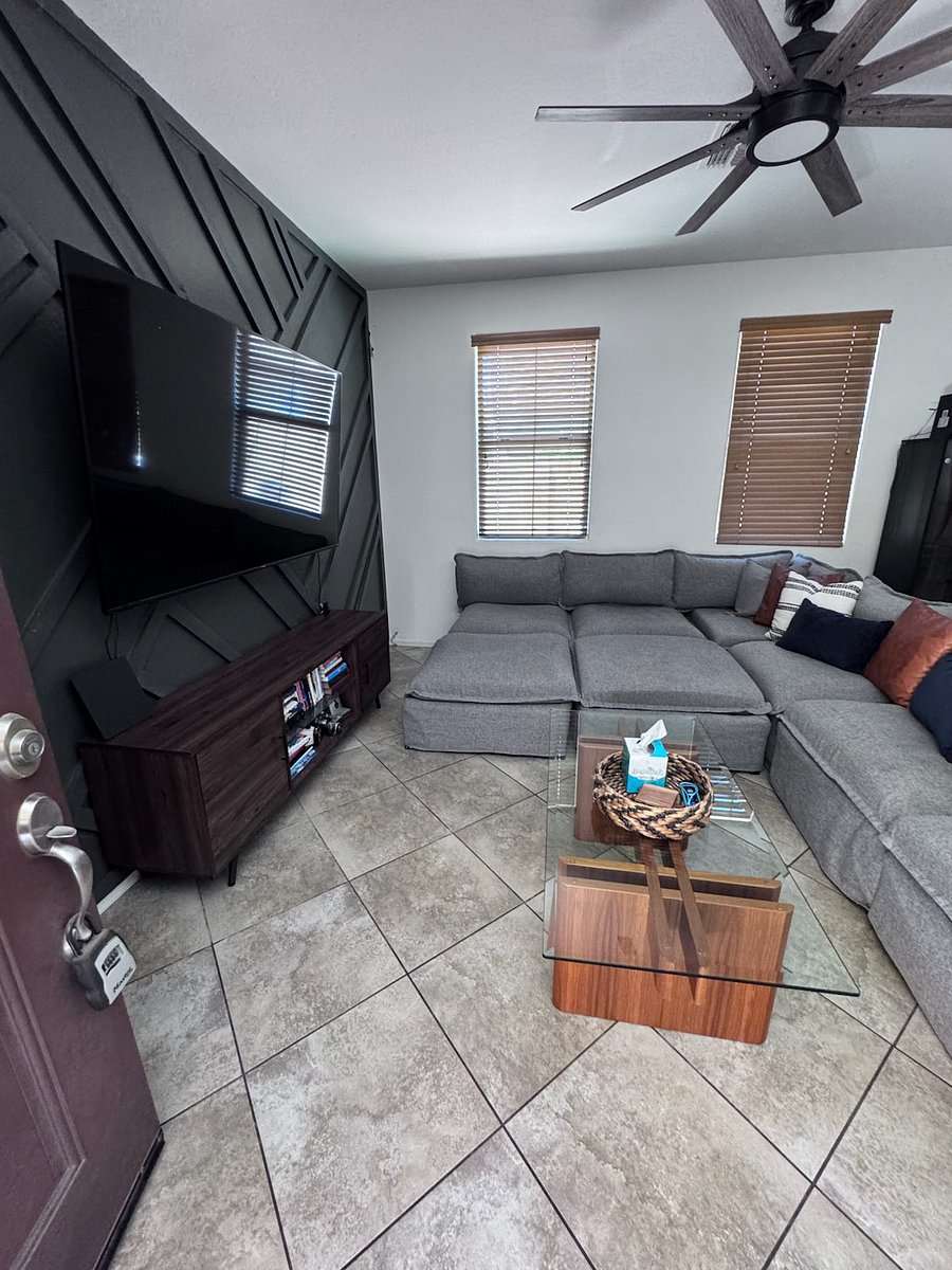 Furnished Finder property 886353_1 photo 3