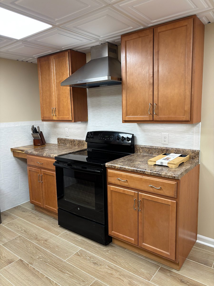 Furnished Finder property 886379_2 photo 14