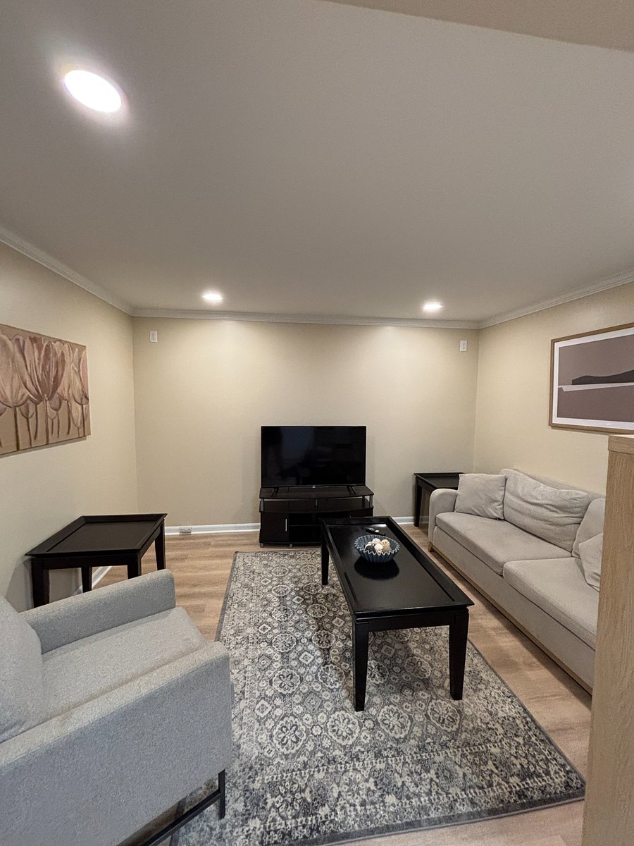 Furnished Finder property 886379_2 photo 34