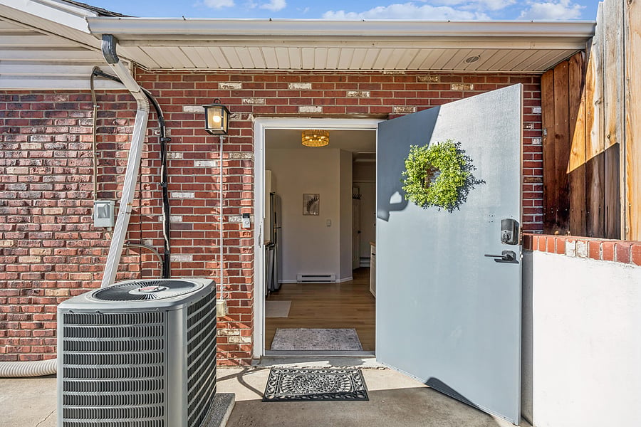 Furnished Finder property 886380_1 photo 15