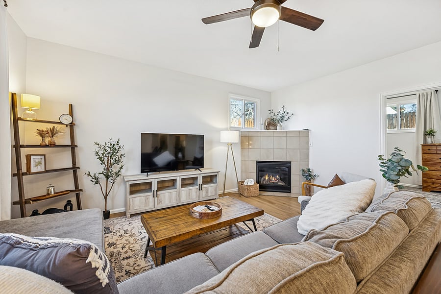 Furnished Finder property 886380_1 photo 22