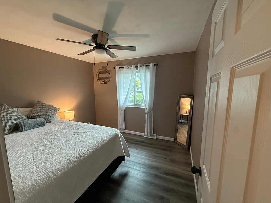 Furnished Finder property 886390_1 photo 9