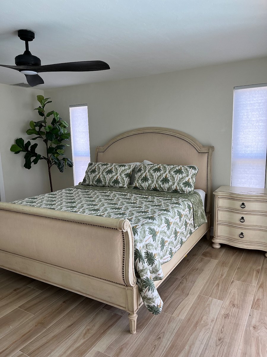 Furnished Finder property 886403_1 photo 15