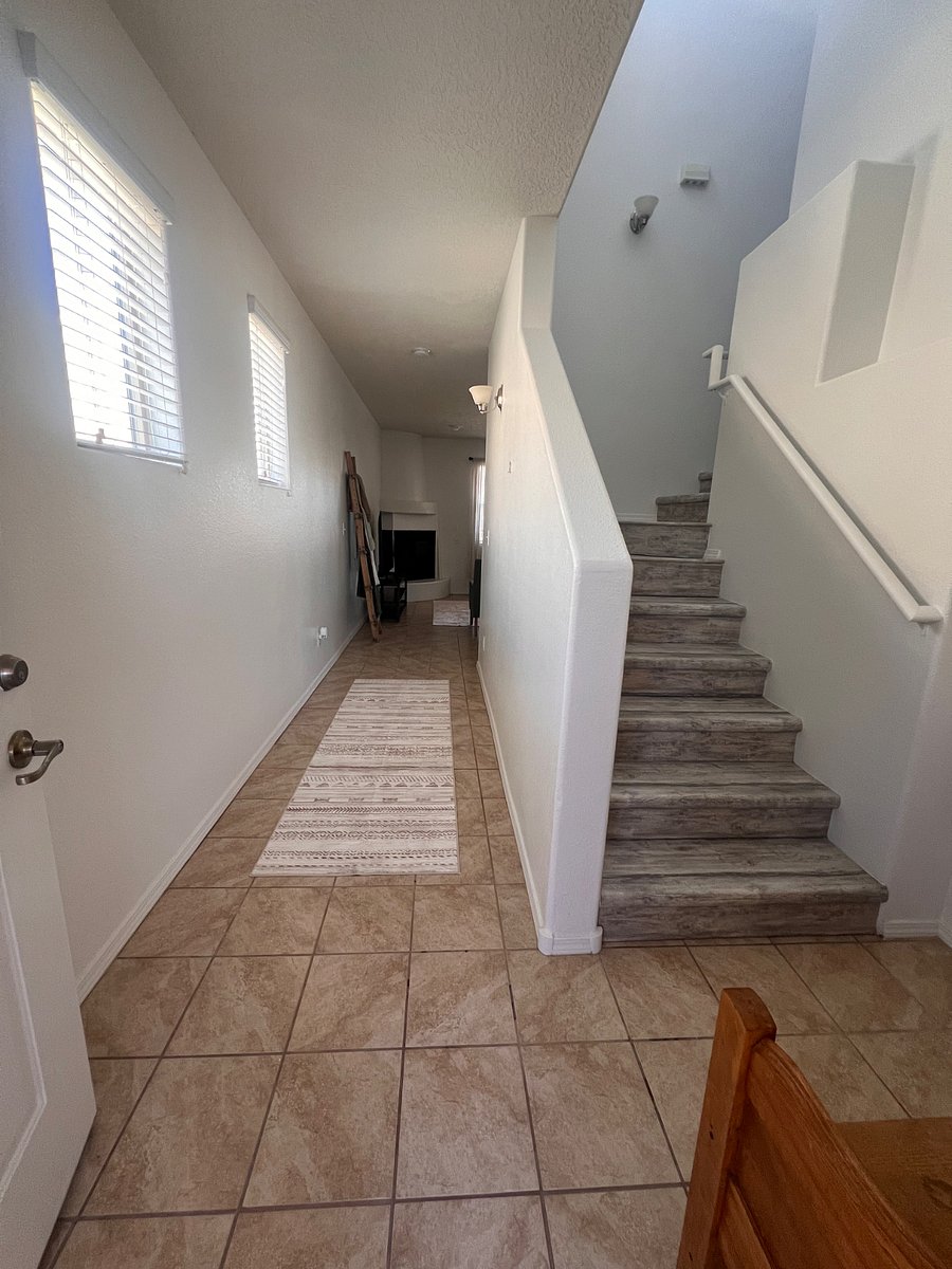 Furnished Finder property 886404_2 photo 6