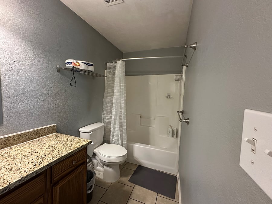Furnished Finder property 886444_1 photo 15