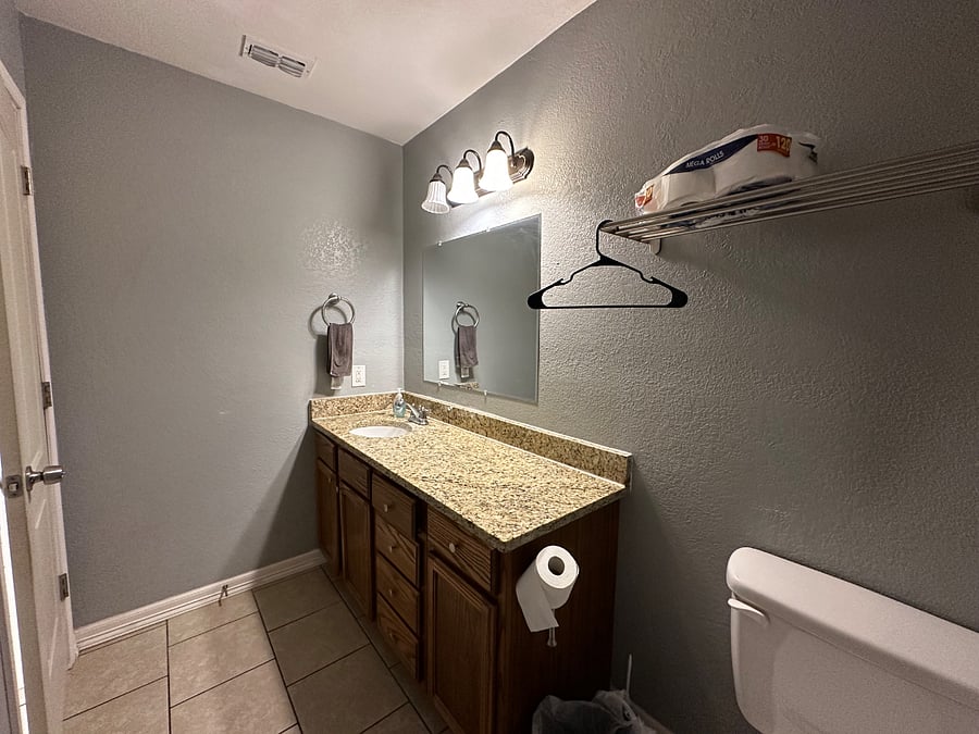 Furnished Finder property 886444_1 photo 17