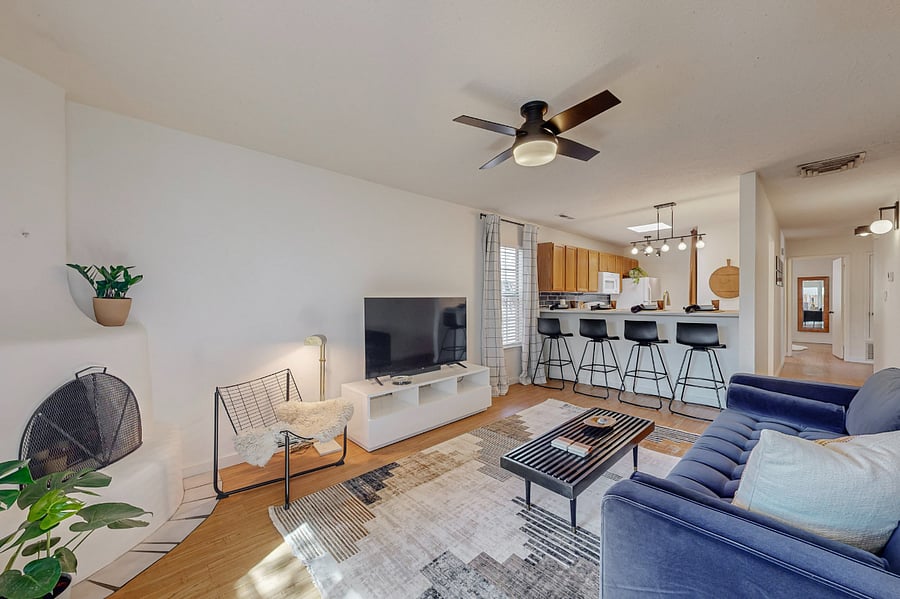 Furnished Finder property 886451_1 photo 3