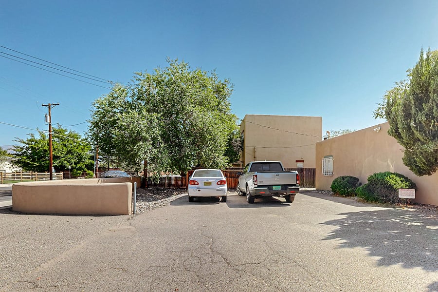 Furnished Finder property 886451_1 photo 20