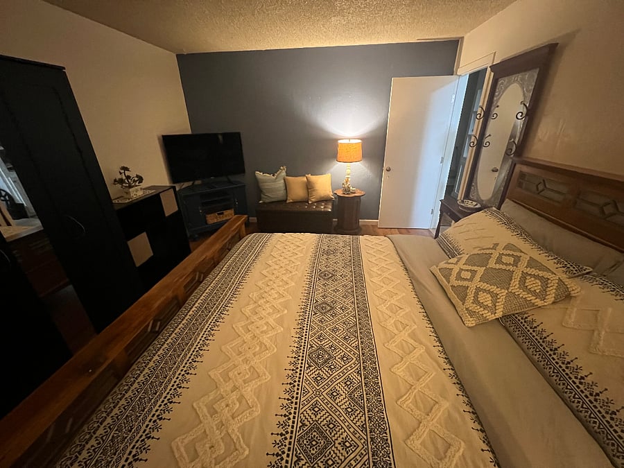 Furnished Finder property 886453_2 photo 6