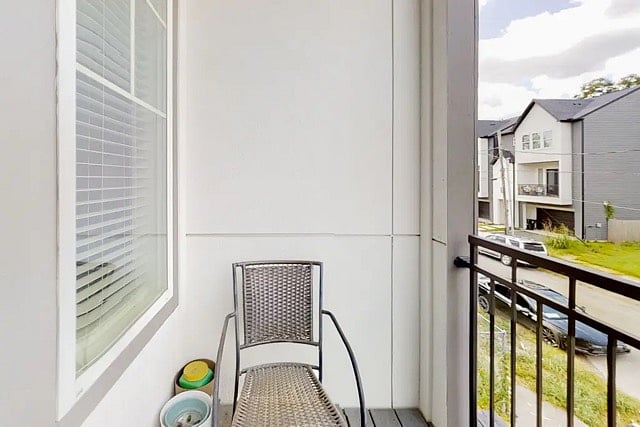 Furnished Finder property 886466_1 photo 15