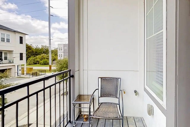 Furnished Finder property 886466_1 photo 16