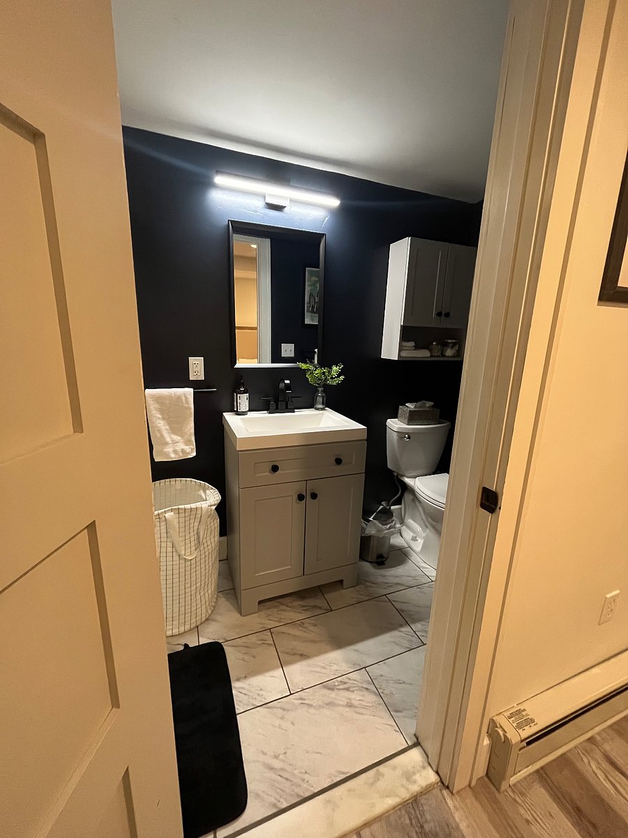 Furnished Finder property 886475_1 photo 17