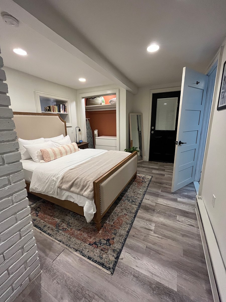 Furnished Finder property 886475_1 photo 12