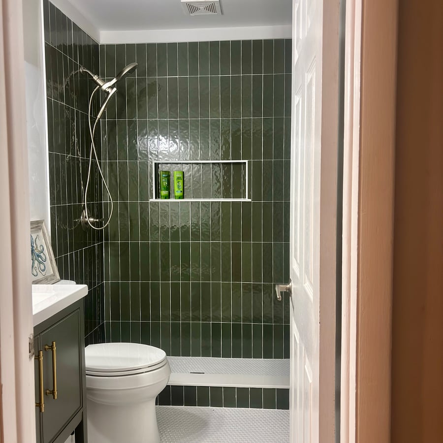 New tiles and plumbing foxtures