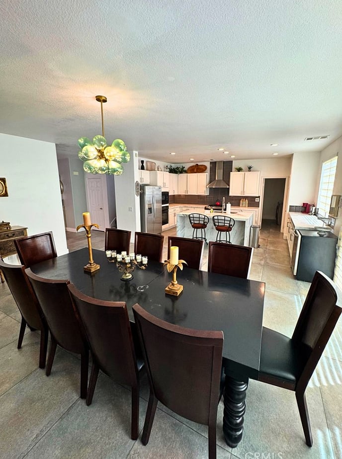 Furnished Finder property 886478_1 photo 3