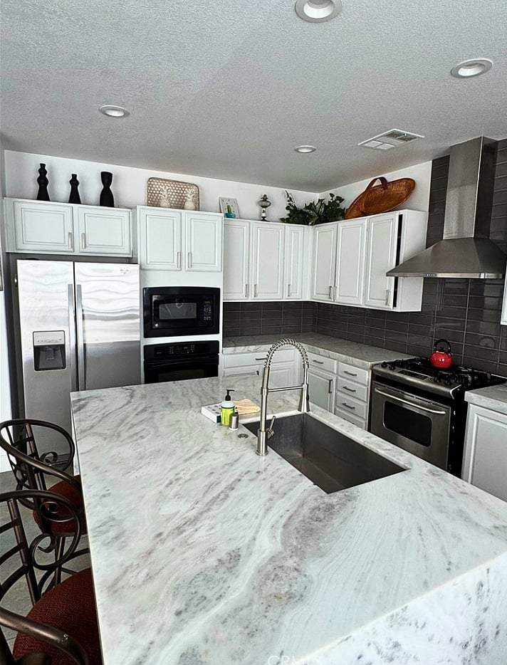 Furnished Finder property 886478_1 photo 16