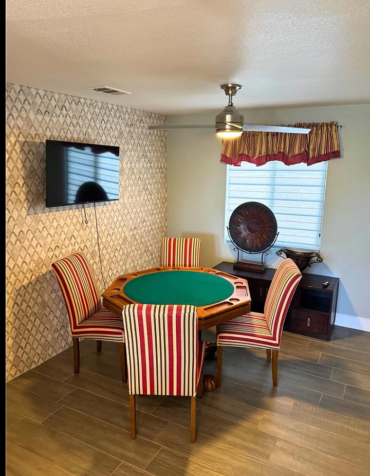 Furnished Finder property 886478_1 photo 18