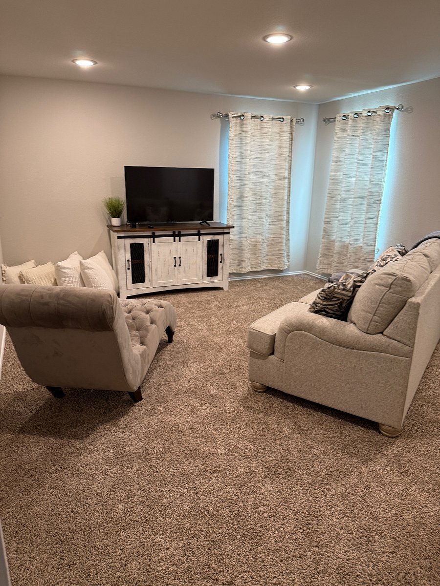 Furnished Finder property 886495_1 photo 9