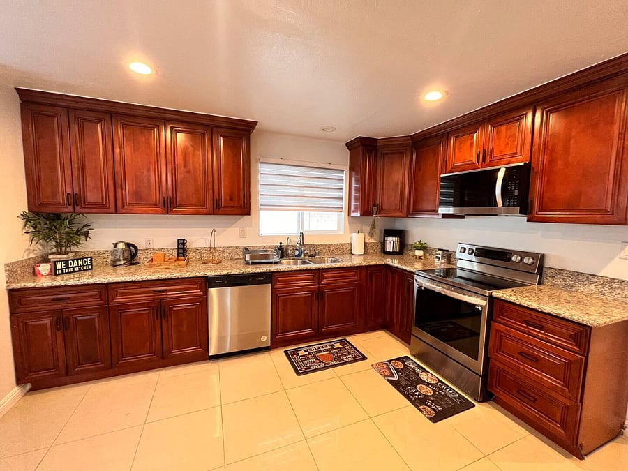 Furnished Finder property 886496_1 photo 6