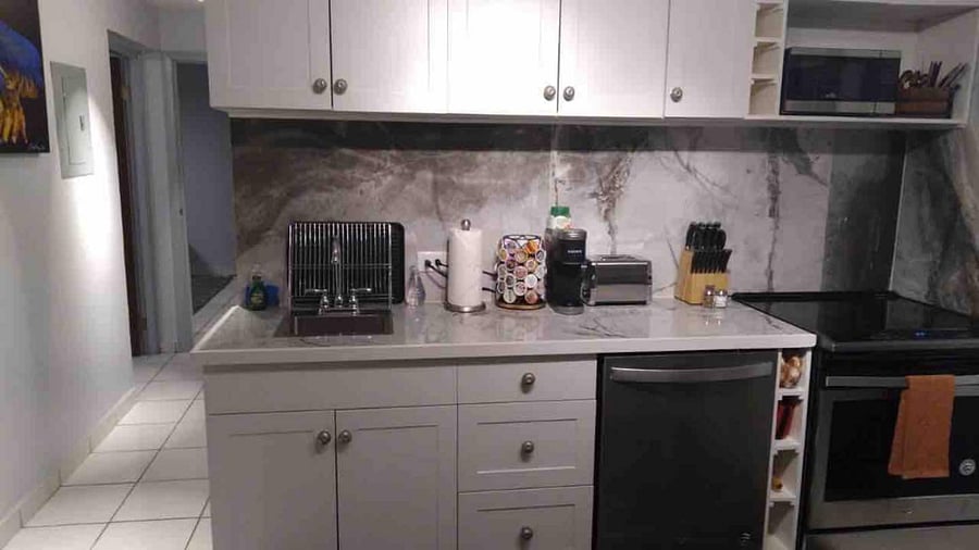 Full kitchen equipped for your cooking needs. K-cups available to enjoy coffee or tea on the open patio area. Blend your favorite beverage and enjoy a night cap on the well lit patio at night.