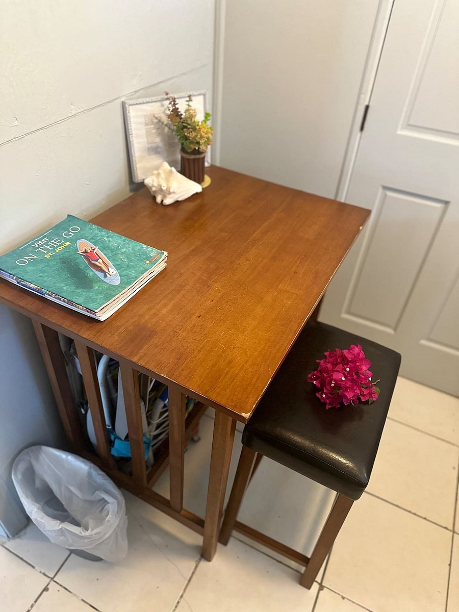 Step away from the group to remote work or shop on your laptop while you wait for your clothes to dry in the washing room area