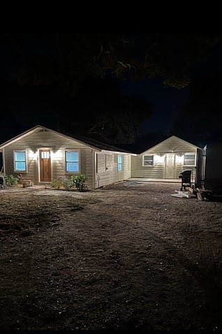 Furnished Finder property 886501_1 photo 20