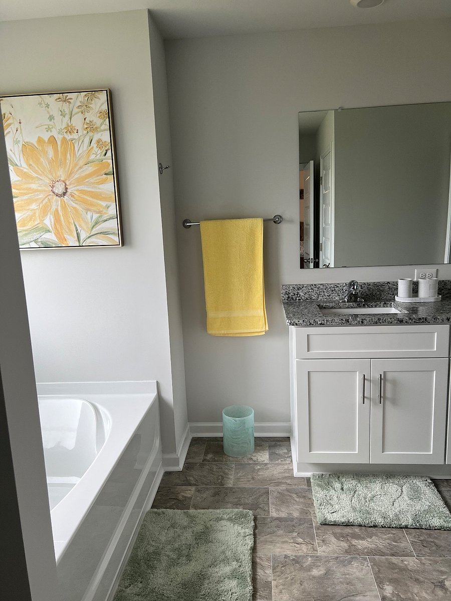 Furnished Finder property 886504_1 photo 7