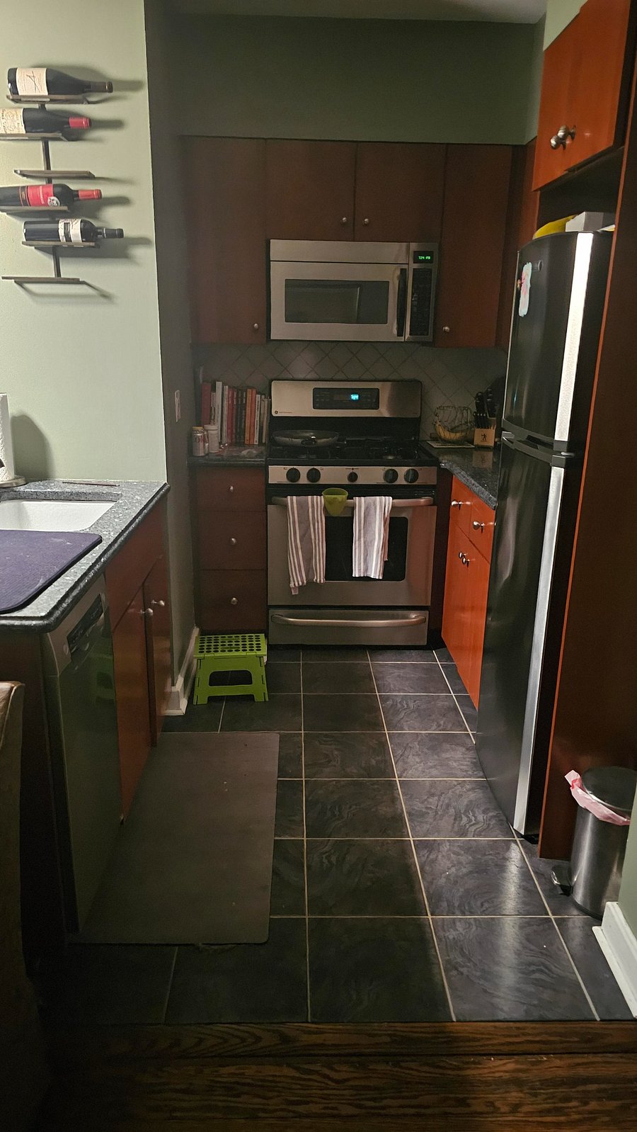 Furnished Finder property 886507_1 photo 3