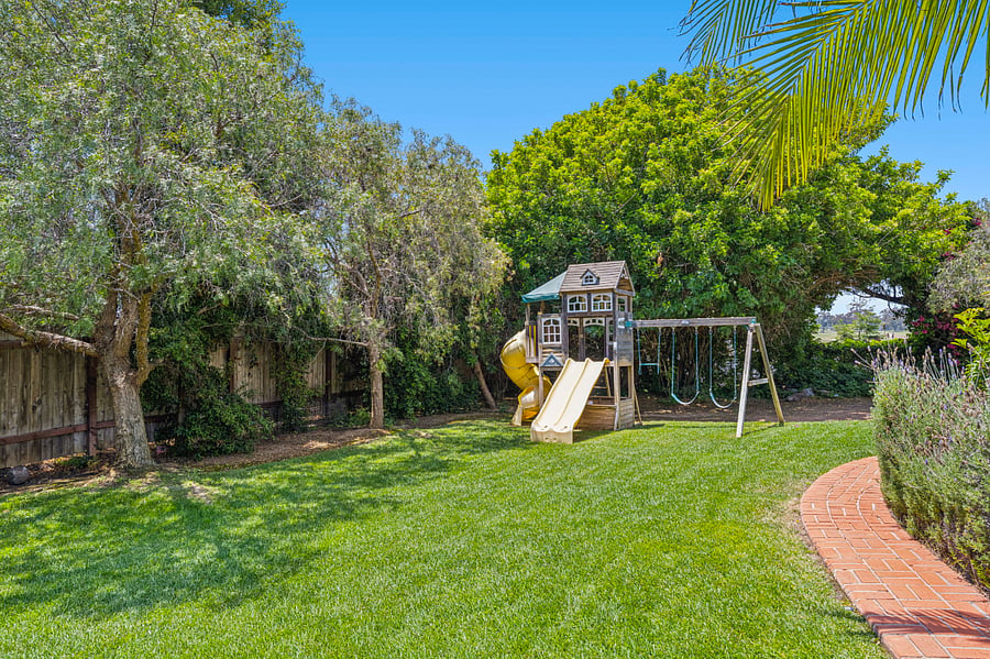 Furnished Finder property 886518_1 photo 5