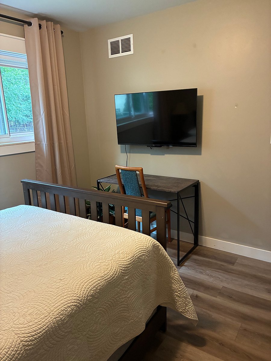 Furnished Finder property 886520_1 photo 3