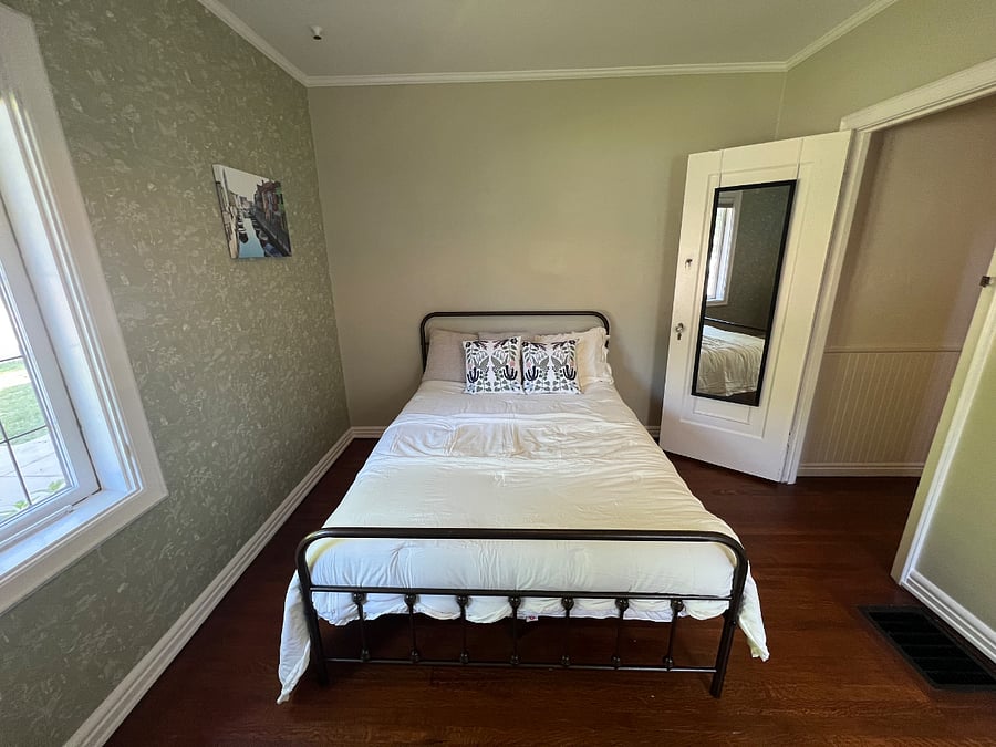 Furnished Finder property 886523_1 photo 8