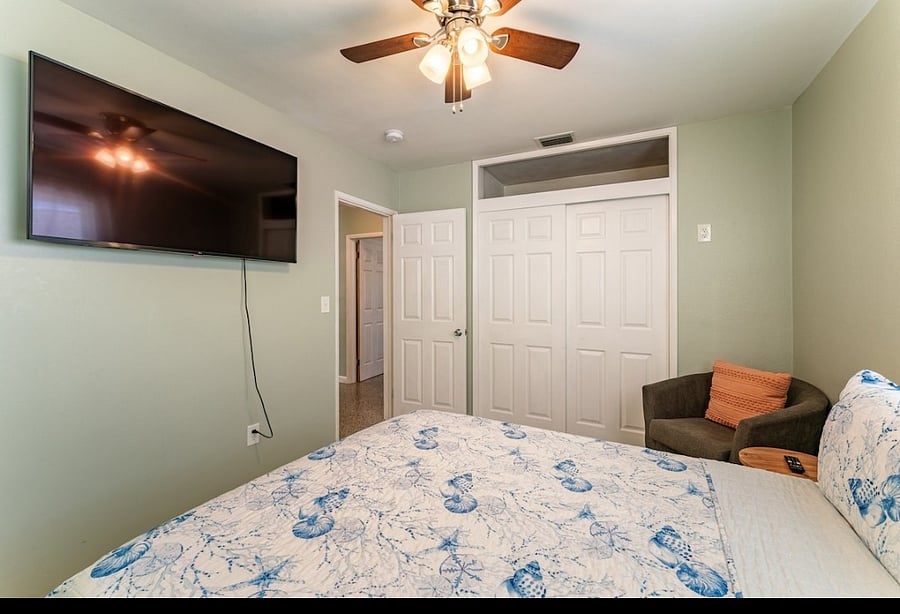 Furnished Finder property 886530_1 photo 13