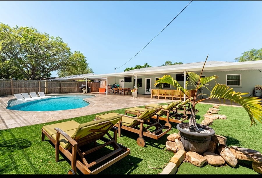 Furnished Finder property 886530_1 photo 19