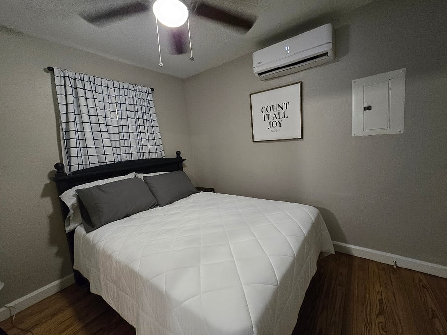 Furnished Finder property 886547_1 photo 6